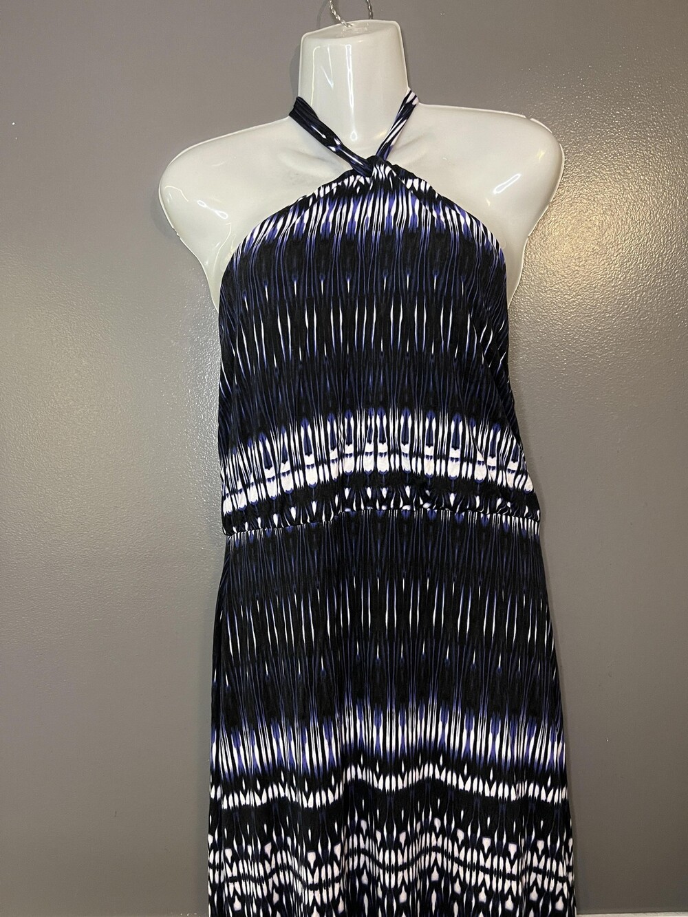Cynthia Rowley Dress Womens Large Black Blue Halter Maxi Lined Rayon Ikat Boho